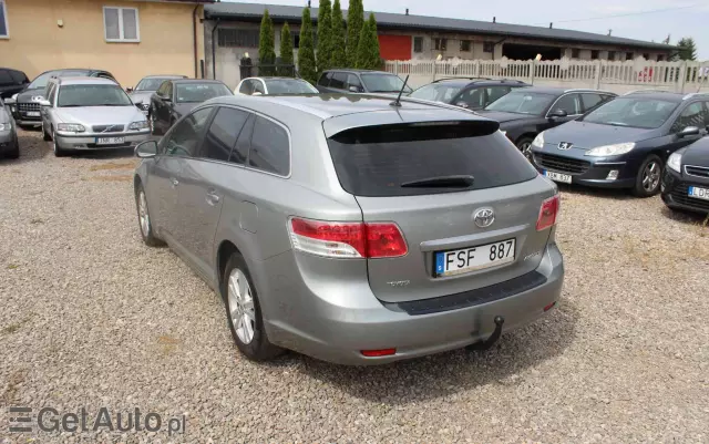 TOYOTA Avensis 