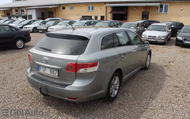 TOYOTA Avensis 