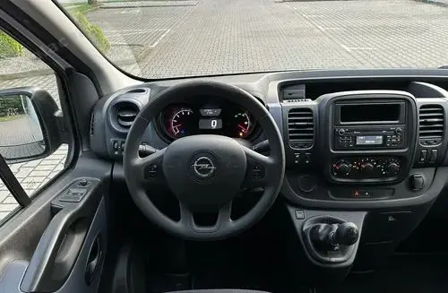 OPEL Vivaro 