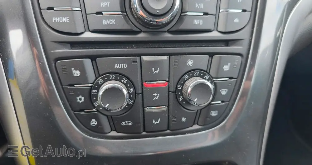 OPEL Astra 1.6 Design Edition