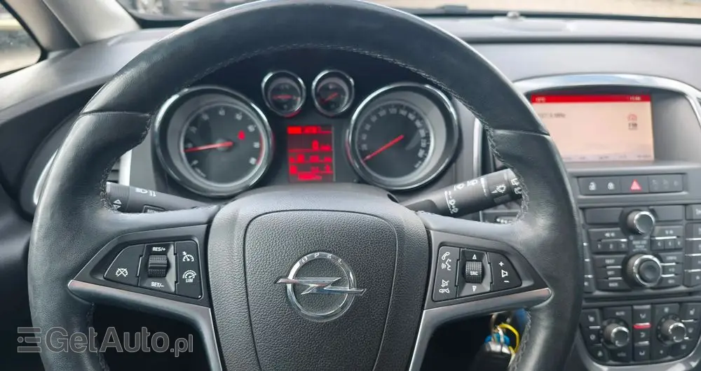 OPEL Astra 1.6 Design Edition