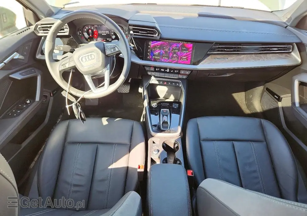 AUDI A3 Limousine 40 TFSI quattro S tronic S line