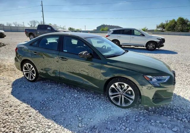 AUDI A3 Limousine 40 TFSI quattro S tronic S line