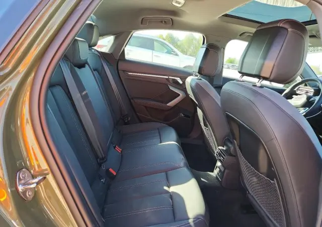 AUDI A3 Limousine 40 TFSI quattro S tronic S line