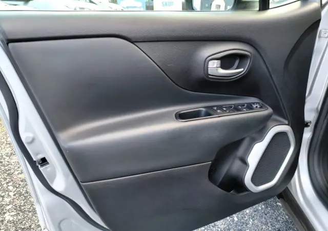 JEEP Renegade 1.4 MultiAir DSG Longitude