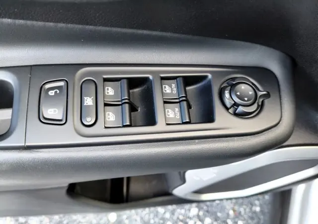 JEEP Renegade 1.4 MultiAir DSG Longitude