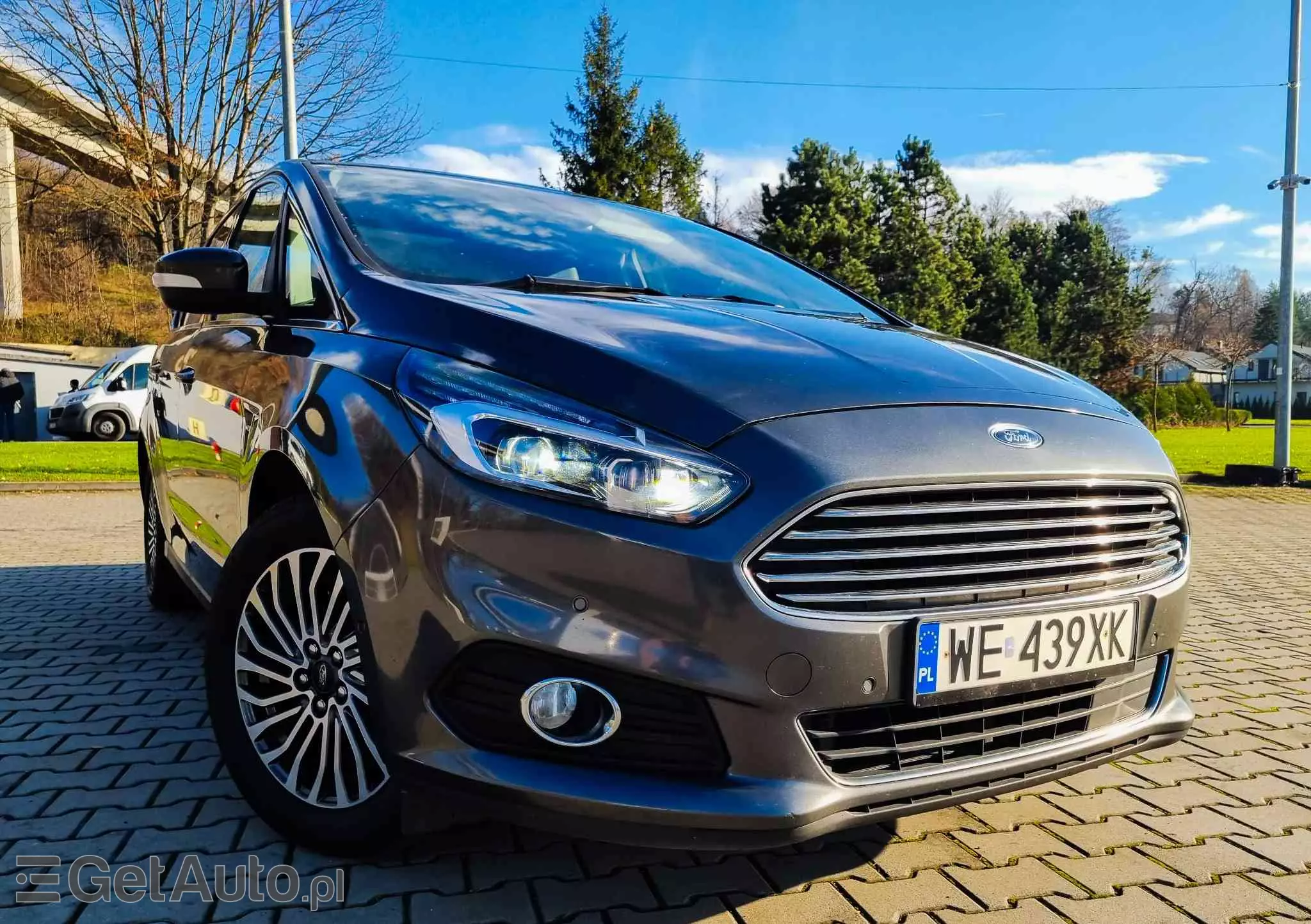 FORD S-Max 2.0 EcoBlue Twin-Turbo Titanium