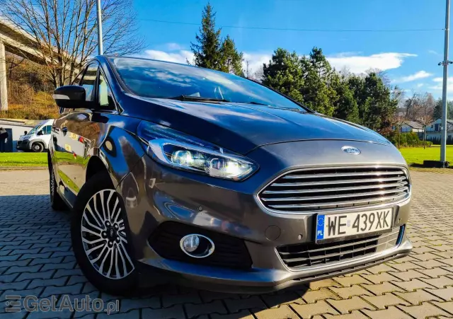 FORD S-Max 2.0 EcoBlue Twin-Turbo Titanium