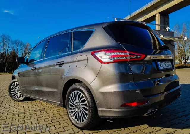 FORD S-Max 2.0 EcoBlue Twin-Turbo Titanium