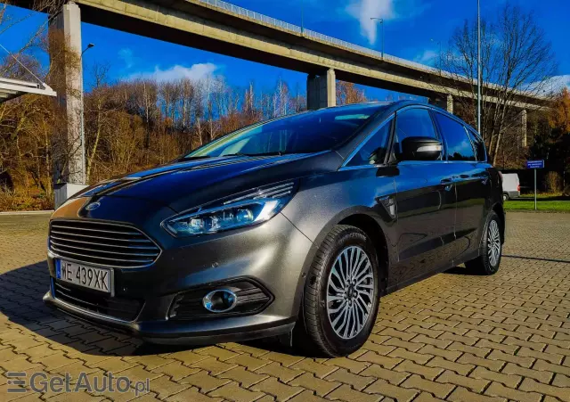 FORD S-Max 2.0 EcoBlue Twin-Turbo Titanium
