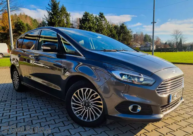 FORD S-Max 2.0 EcoBlue Twin-Turbo Titanium