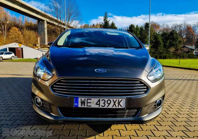 FORD S-Max 2.0 EcoBlue Twin-Turbo Titanium