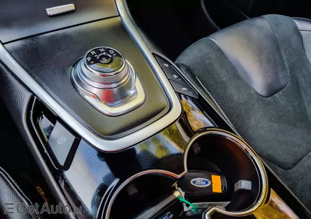 FORD S-Max 2.0 EcoBlue Twin-Turbo Titanium