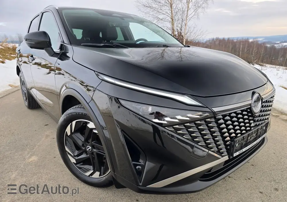 NISSAN Qashqai 1.3 DIG-T N-Connecta DCT