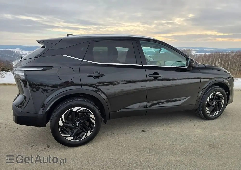 NISSAN Qashqai 1.3 DIG-T N-Connecta DCT