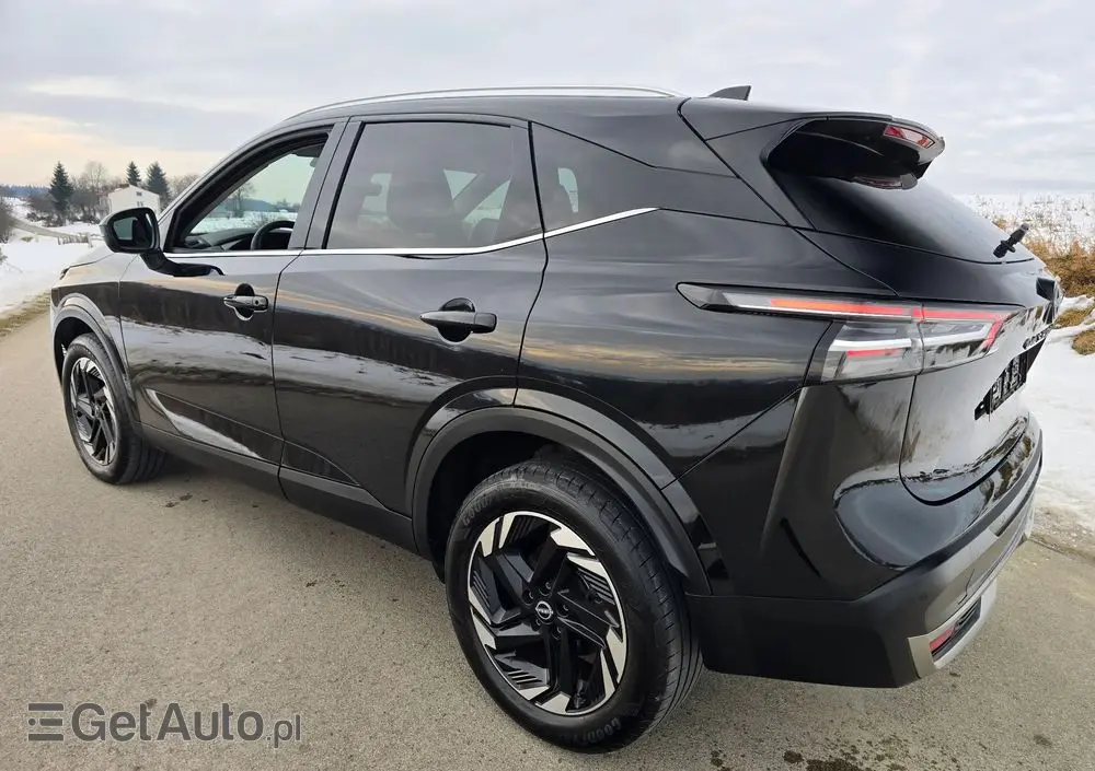 NISSAN Qashqai 1.3 DIG-T N-Connecta DCT