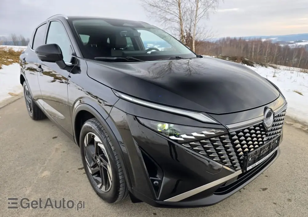 NISSAN Qashqai 1.3 DIG-T N-Connecta DCT