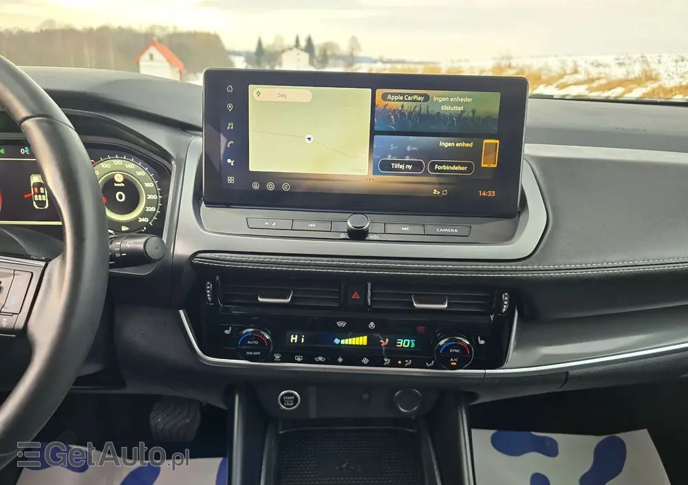 NISSAN Qashqai 1.3 DIG-T N-Connecta DCT