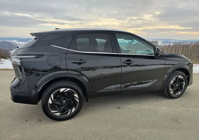 NISSAN Qashqai 1.3 DIG-T N-Connecta DCT