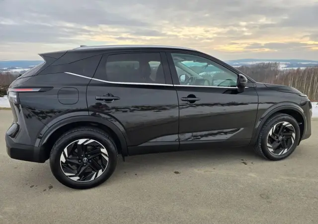 NISSAN Qashqai 1.3 DIG-T N-Connecta DCT