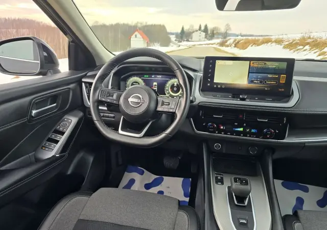 NISSAN Qashqai 1.3 DIG-T N-Connecta DCT