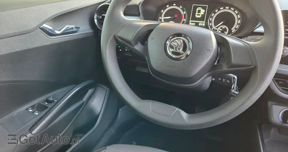 SKODA Fabia 1.0 TSI Ambition