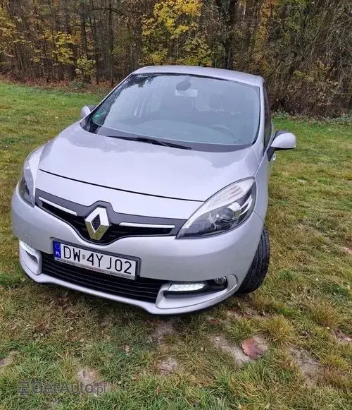 RENAULT Grand Scenic 