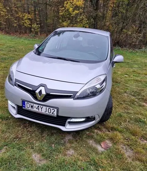 RENAULT Grand Scenic 