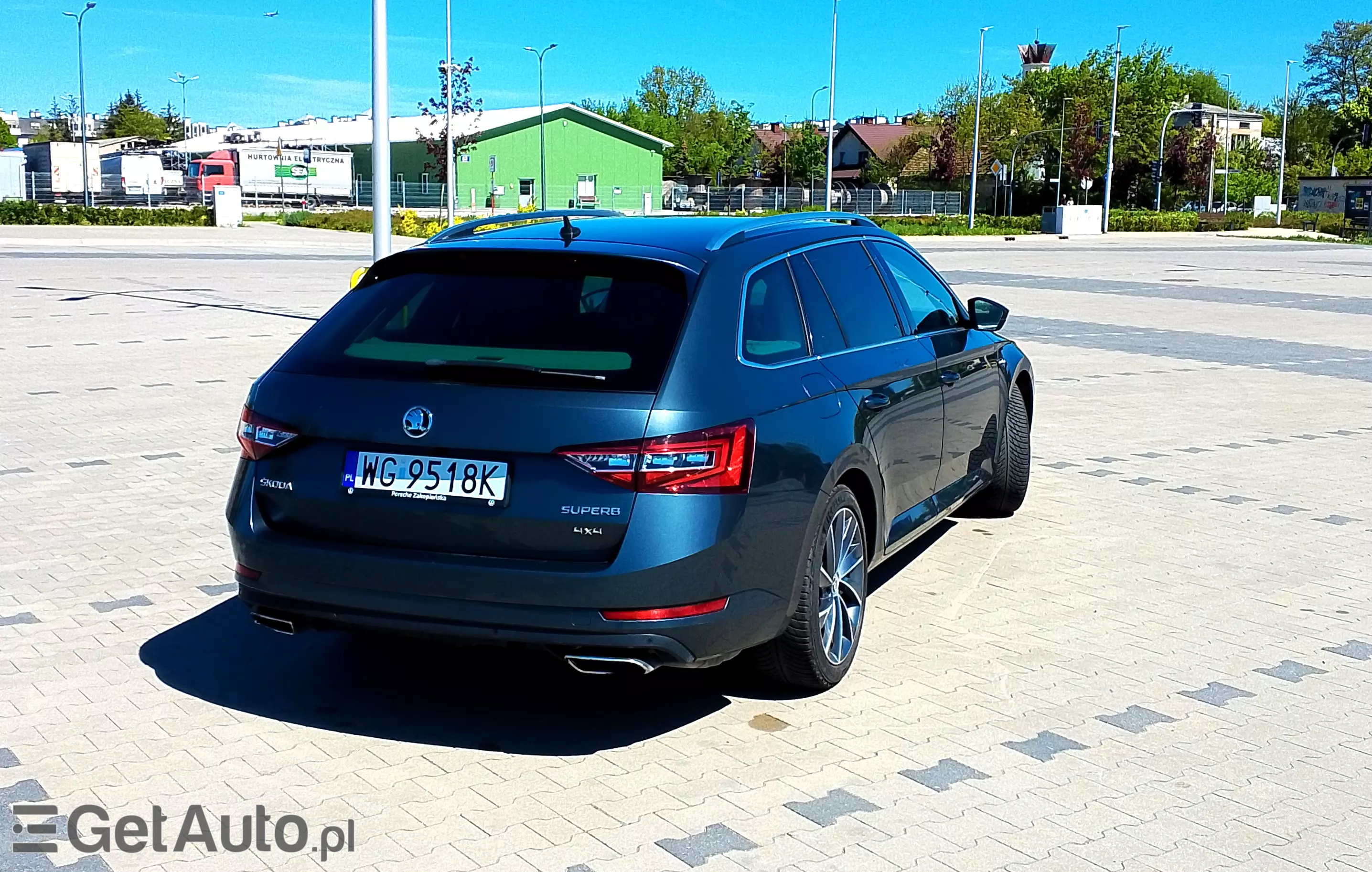 SKODA Superb Laurin & Klement 4x4 DSG