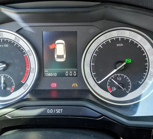 SKODA Superb Laurin & Klement 4x4 DSG