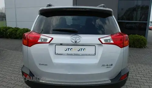 TOYOTA Rav 4 