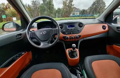 HYUNDAI I10 