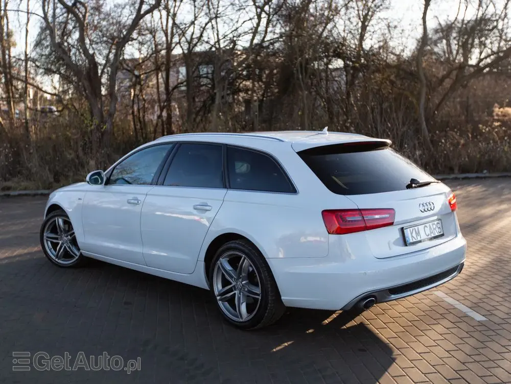 AUDI A6 Avant 2.0 TDI Ultra DPF S tronic