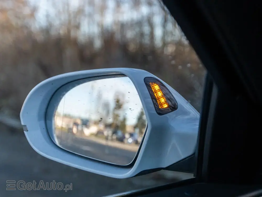 AUDI A6 Avant 2.0 TDI Ultra DPF S tronic