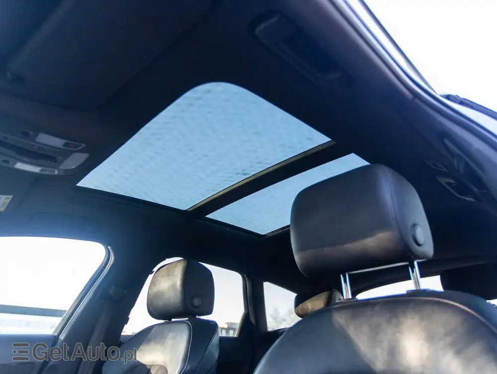 AUDI A6 Avant 2.0 TDI Ultra DPF S tronic