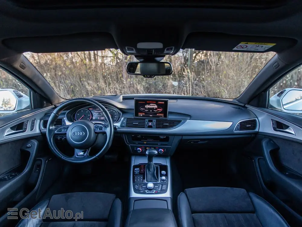 AUDI A6 Avant 2.0 TDI Ultra DPF S tronic