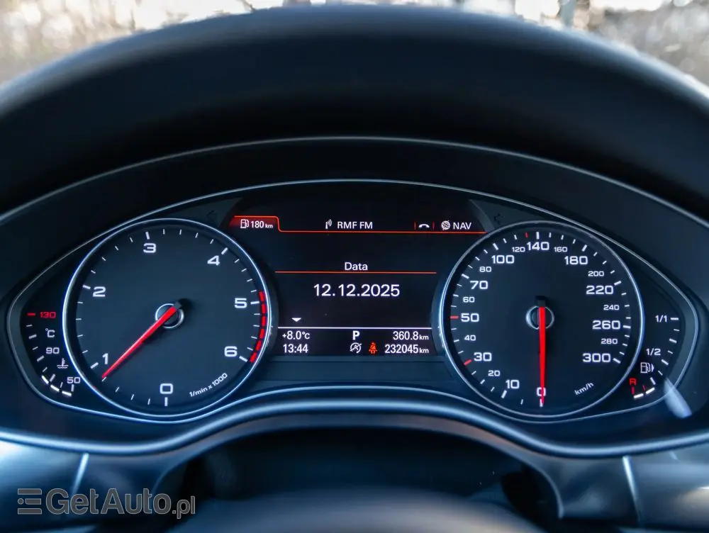 AUDI A6 Avant 2.0 TDI Ultra DPF S tronic