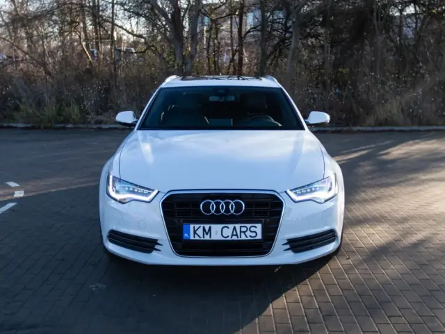 AUDI A6 Avant 2.0 TDI Ultra DPF S tronic