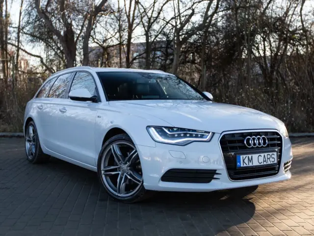 AUDI A6 Avant 2.0 TDI Ultra DPF S tronic