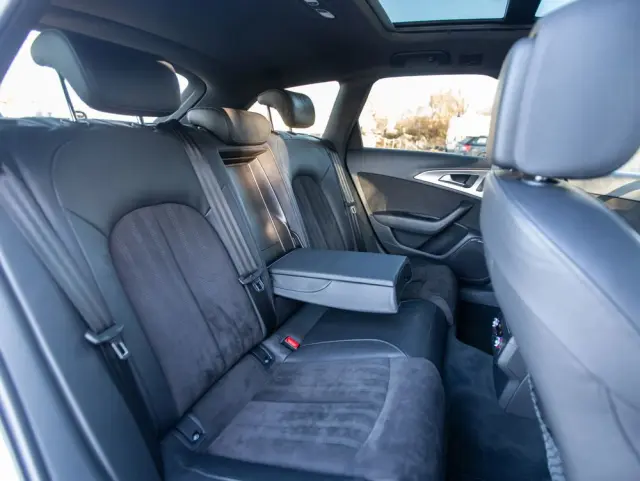 AUDI A6 Avant 2.0 TDI Ultra DPF S tronic