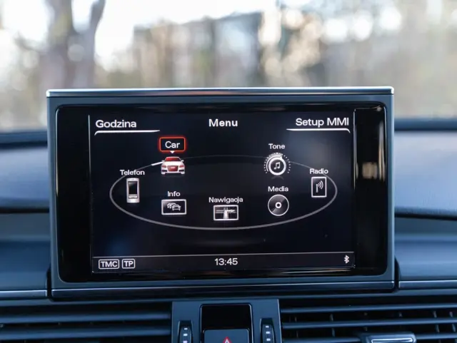 AUDI A6 Avant 2.0 TDI Ultra DPF S tronic