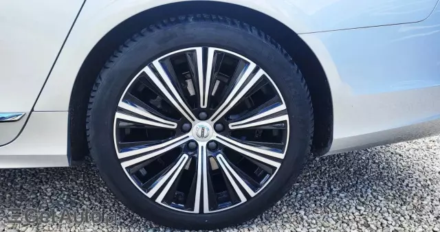 VOLVO V90 T6 AWD Plug-In Hybrid Inscription Expression