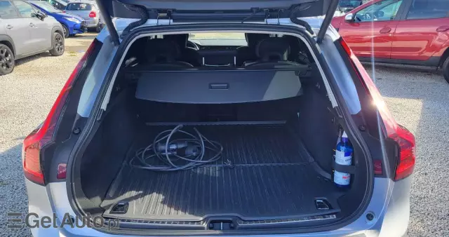 VOLVO V90 T6 AWD Plug-In Hybrid Inscription Expression