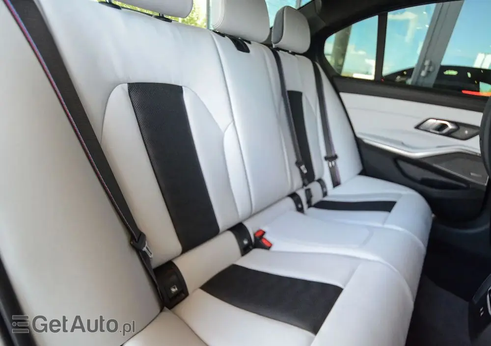 BMW M3 Competition xDrive sport