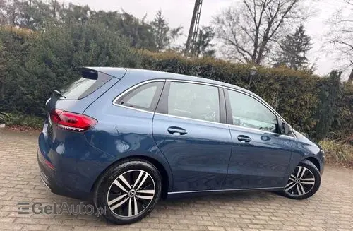 MERCEDES-BENZ Klasa B 