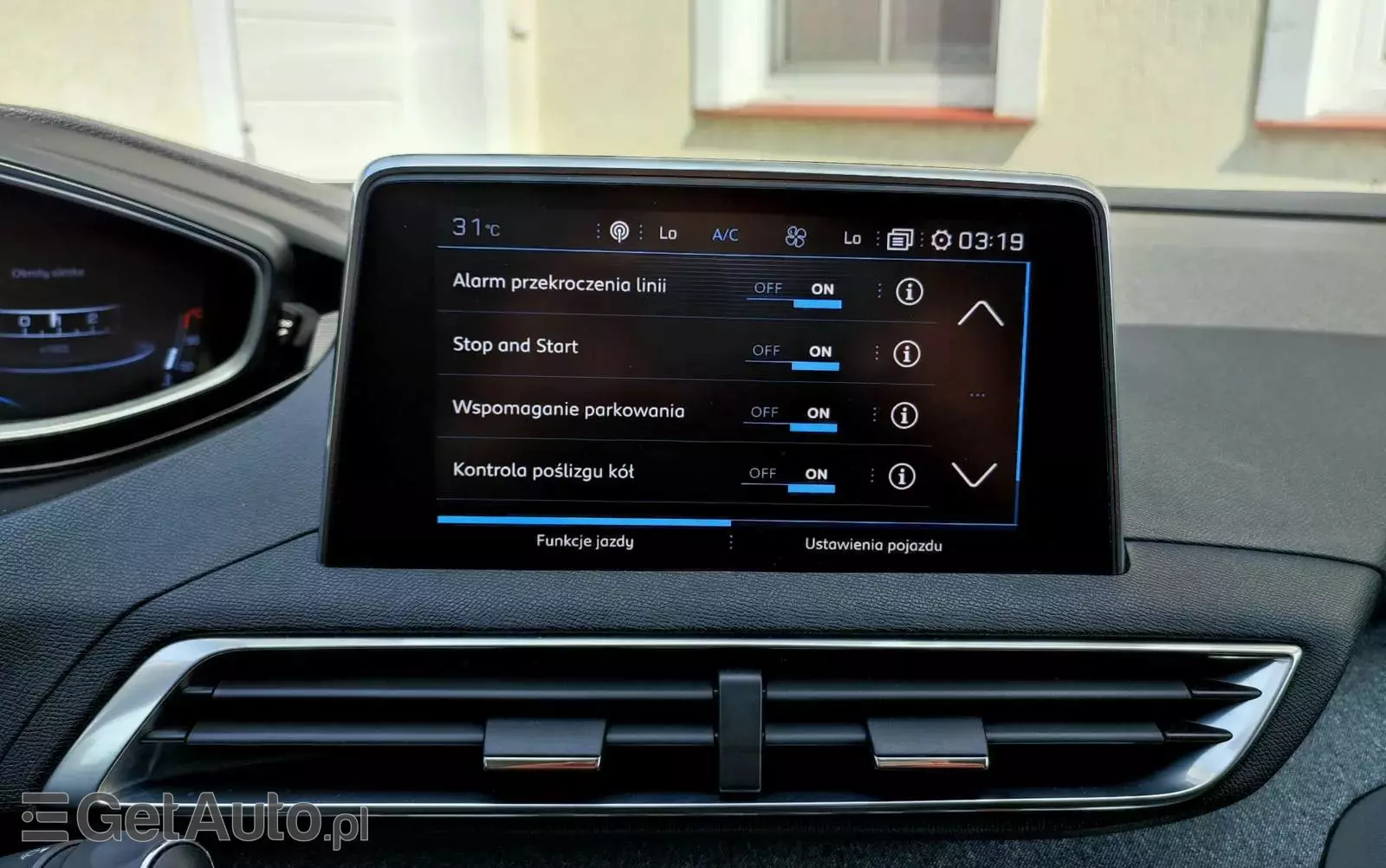 PEUGEOT 3008 PureTech 130 Stop & Start Allure