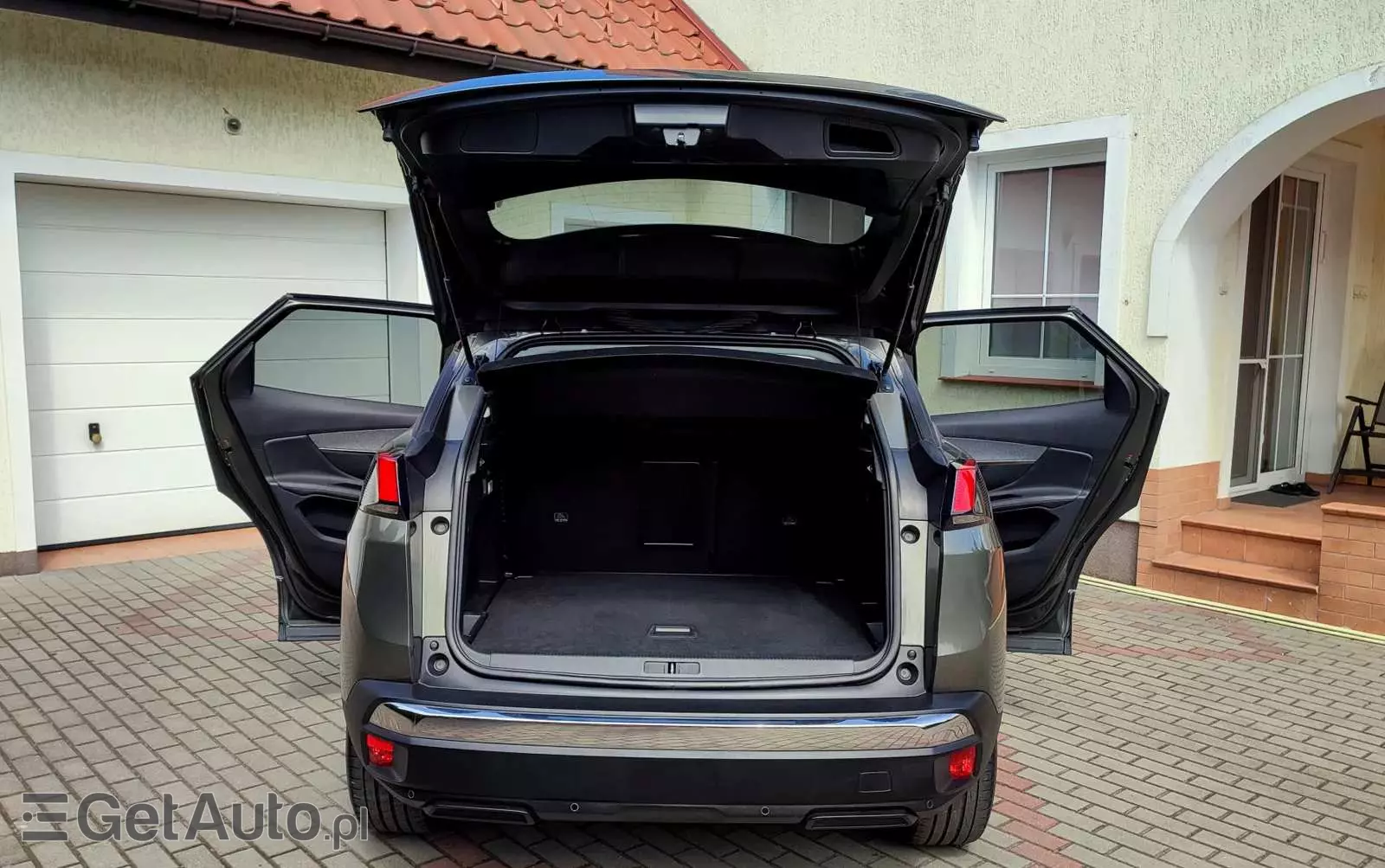 PEUGEOT 3008 PureTech 130 Stop & Start Allure