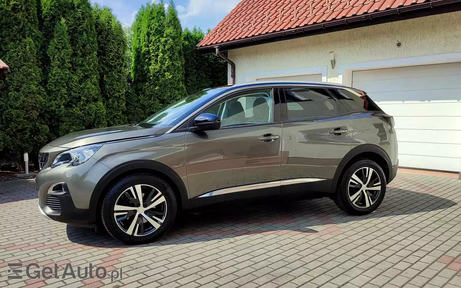 PEUGEOT 3008 PureTech 130 Stop & Start Allure