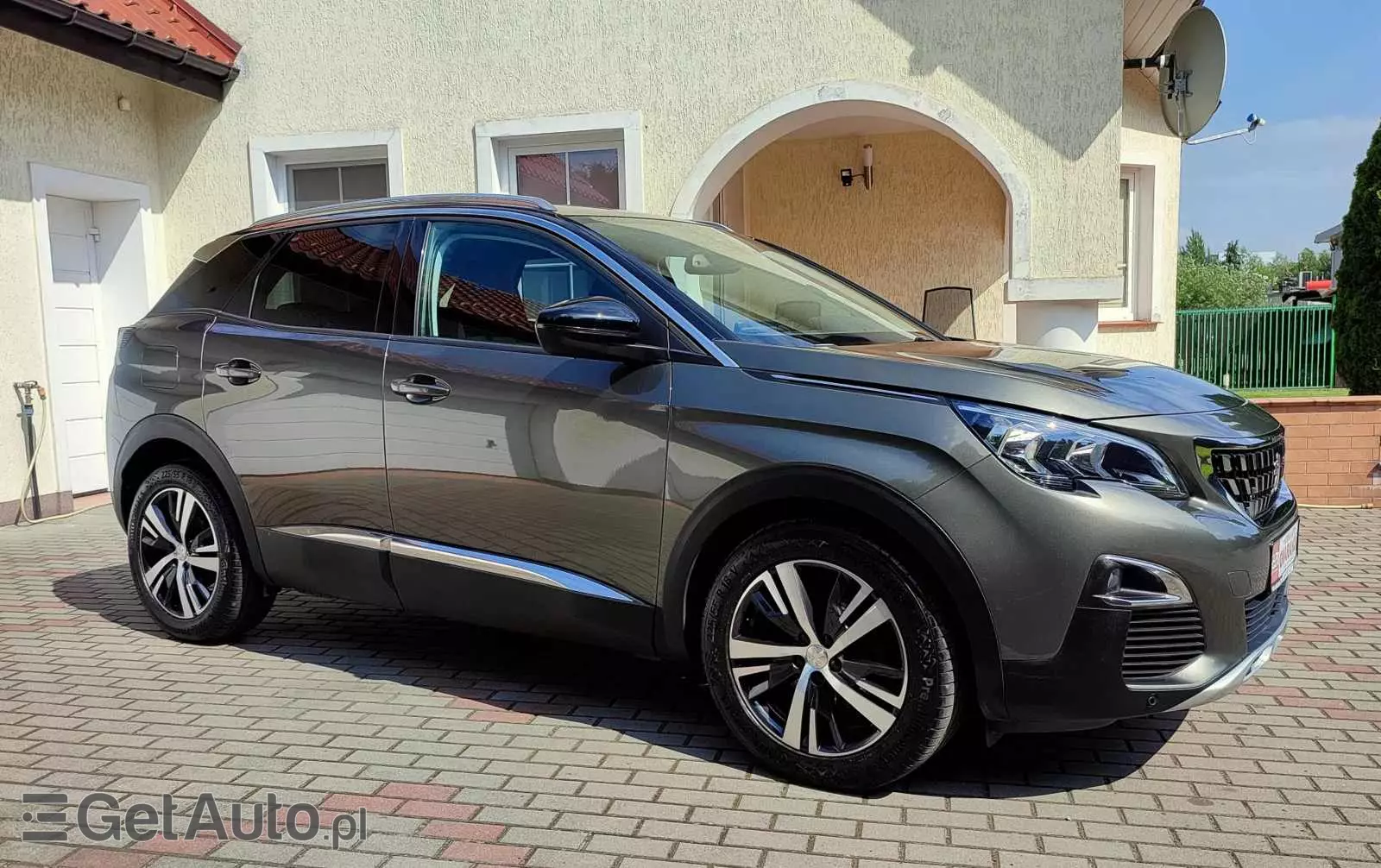 PEUGEOT 3008 PureTech 130 Stop & Start Allure