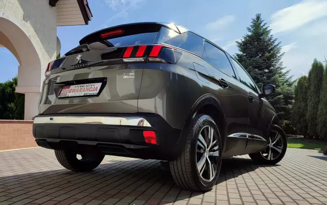 PEUGEOT 3008 PureTech 130 Stop & Start Allure